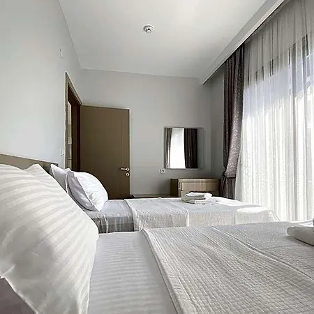 Hotel Azize 4*